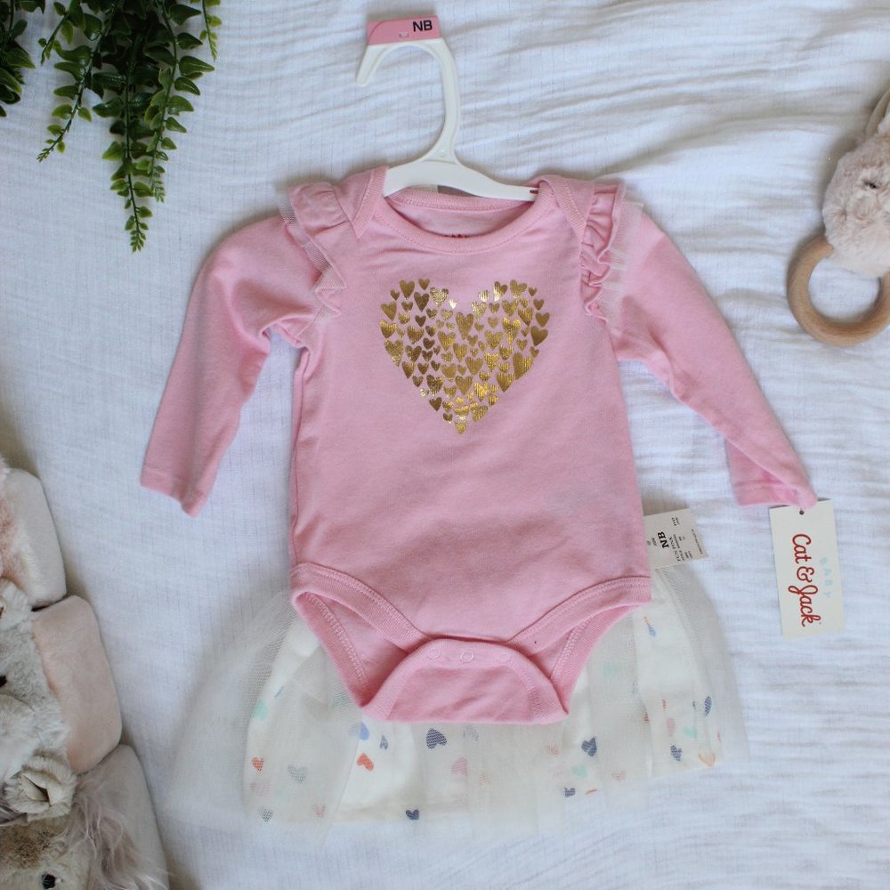 NWT Cat and Jack Newborn Tutu Set